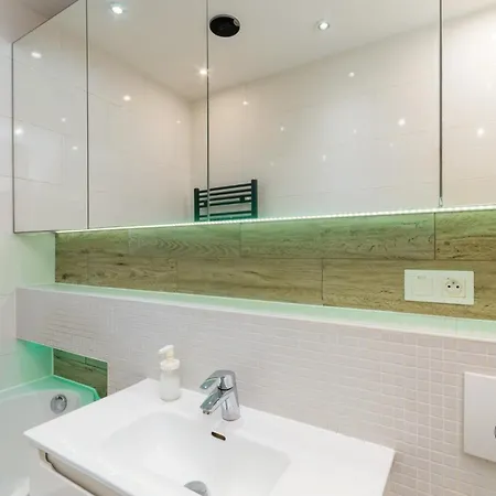 Apartment Srutowa Royal