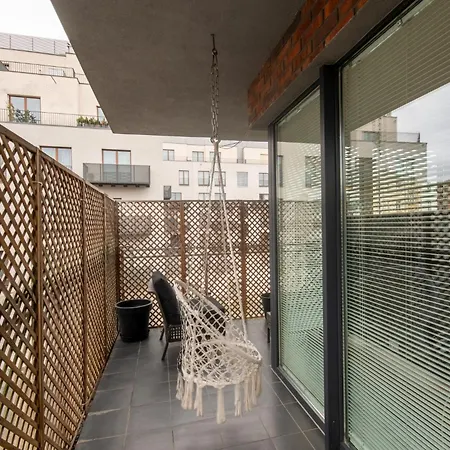 Srutowa Royal Apartment *